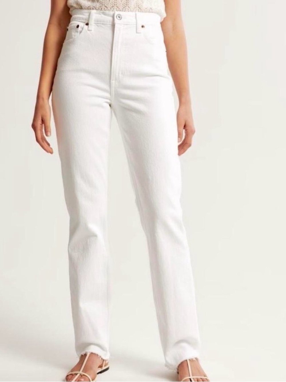 Abercrombie & Fitch High-Rise Straight Leg Jeans — White